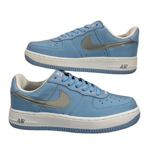 VTG Nike Air Force 1 Blue Cap Metallic Silver 2004 Sneakers Sz Womens 6 Boys 4.5